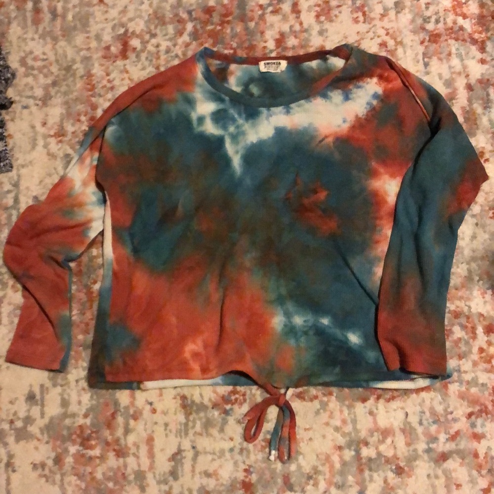 Size L thermal tie dyed top. Tie waist